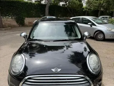 Usata Mini One D 95 CV (69 kW) 2016 Nero Utilitaria