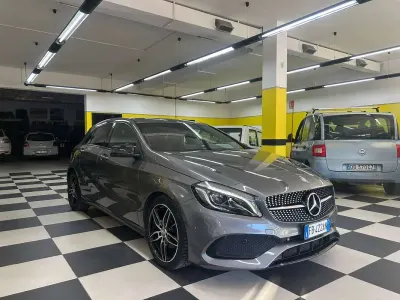 Usata Mercedes A180 Premium 109 CV (80 kW) 2015 Berlina