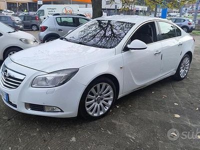 Usata Opel Insignia Cosmo 160 CV (117 kW) 2010 Bianco Berlina