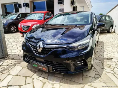 Usata Renault Clio V Life 100 CV (73 kW) 2020 Berlina