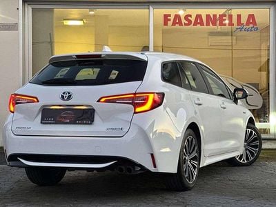 Usata Toyota Corolla Business Edition 152 CV (111 kW) 2020 Bianco Station wagon