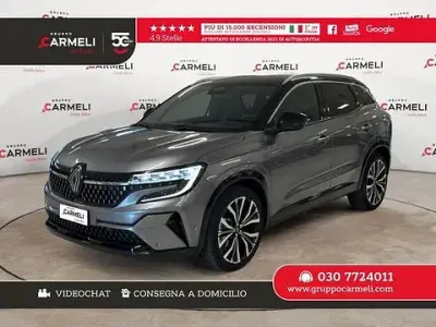 Usata Renault Austral Iconic 199 CV (146 kW) 2023 Grigio SUV