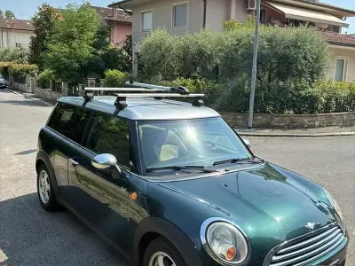 Usata Mini Clubman 109 CV (80 kW) 2008 Verde Station wagon