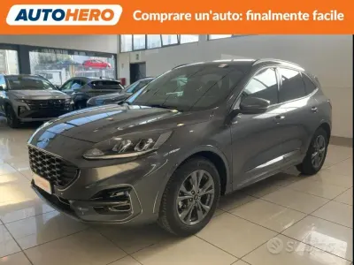 Usata Ford Kuga 120 CV (88 kW) 2024 Grigio SUV
