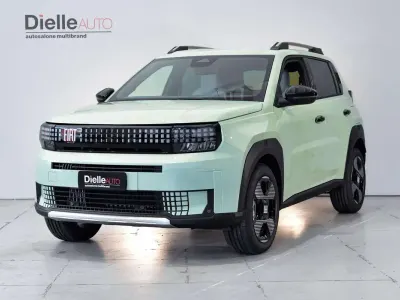 Nuova Fiat Grande Panda La Prima 110 CV (80 kW) 2026 Azzurro acqua metallizzato Utilitaria