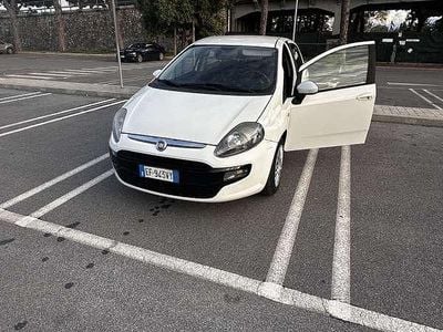 Usata Fiat Punto Evo Dynamic 69 CV (50 kW) 2011 Utilitaria