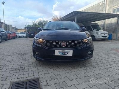 Usata Fiat Tipo Easy 120 CV (88 kW) 2018 Blu Station wagon