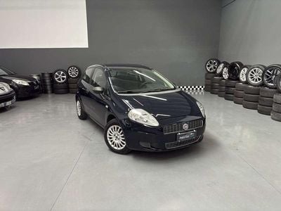 Usata Fiat Grande Punto 65 CV (47 kW) 2009 Blu/azzurro Utilitaria
