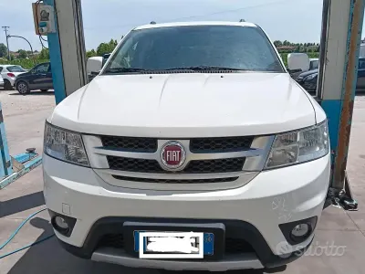 Usata Fiat Freemont Urban 170 CV (125 kW) 2014 Bianco SUV