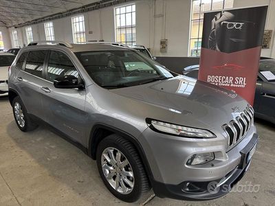 Usata Jeep Cherokee Limited 200 CV (147 kW) 2016 Grigio SUV