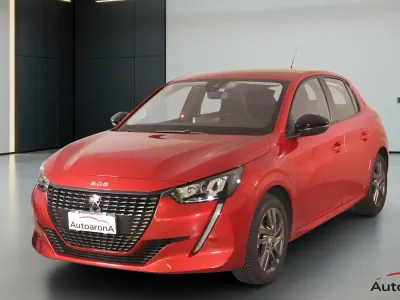Usata Peugeot 208 Active 75 CV (55 kW) 2022 Bordeaux Utilitaria