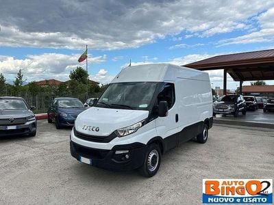 Usata Iveco Daily 116 CV (85 kW) 2019 Bianco Furgone