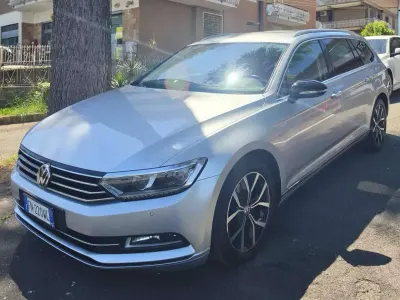 Usata VW Passat 150 CV (110 kW) 2018 Argento Station wagon