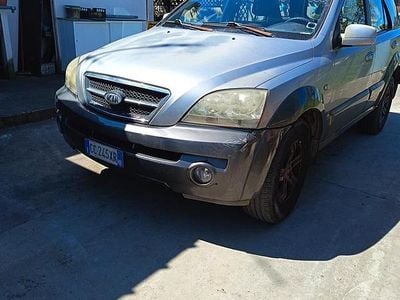 Usata Kia Sorento 140 CV (102 kW) 2002 Grigio SUV