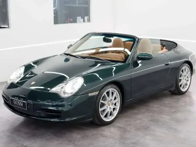 Usata Porsche 911 Carrera Cabriolet 320 CV (235 kW) 2002 Verde Cabrio