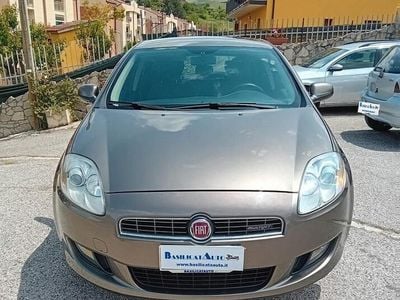 Usata Fiat Bravo Dynamic 120 CV (88 kW) 2008 Oro Utilitaria