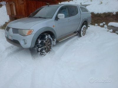 Usata Mitsubishi L200 2007 Grigio Pick-up