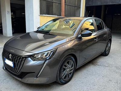 Usata Peugeot 208 Active 75 CV (55 kW) 2022 Grigio Utilitaria