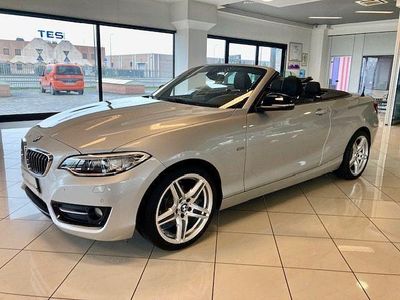 Usata BMW 218 Sport Line 136 CV (100 kW) 2015 Argento Cabrio