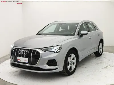 Usata Audi Q3 Advanced Plus 150 CV (110 kW) 2022 Argento floret metallizzato SUV