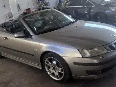 Begagnad Saab 9-3 Cabriolet 175 HK (128 kW) 2003 Grå Cab