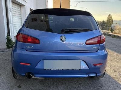 Second-hand Alfa Romeo 147 150 CP (110 kW) 2007 Albastru Hatchback