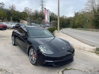 Usata Porsche Panamera 4 Sport Turismo Sport Turismo 440 CV (323 kW) 2018 Nero Station wagon