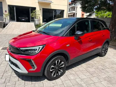Usata Opel Crossland Edition 110 CV (80 kW) 2023 Rosso SUV