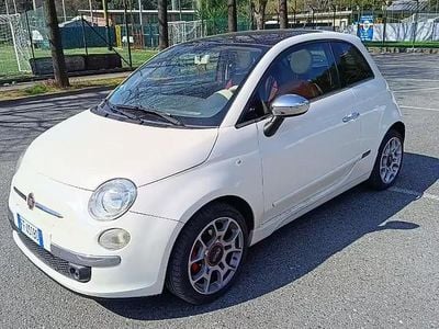 Usata Fiat 500 Lounge 101 CV (74 kW) 2008 Bianco Utilitaria