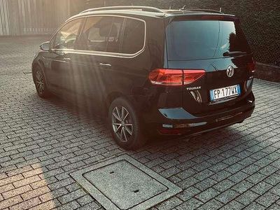Usata VW Touran Highline 140 CV (102 kW) 2018 Monovolume