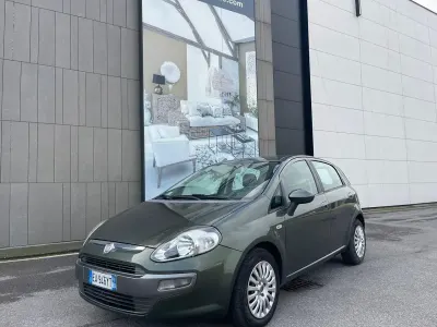 Begagnad Fiat Punto Evo Dynamic 75 HK (55 kW) 2010 Grön Halvkombi