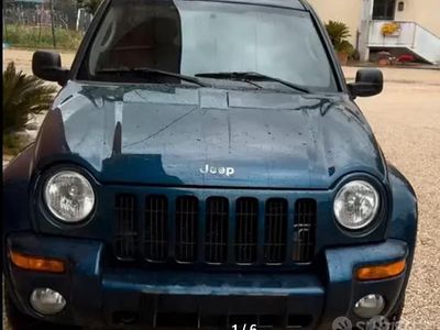 Occasion Jeep Cherokee 2004 Bleue SUV