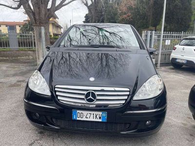 usata Mercedes A180 A 180cdi Elegance