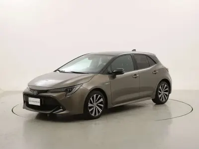 Usata Toyota Corolla Hybrid Style 184 CV (135 kW) 2021 Marrone Berlina