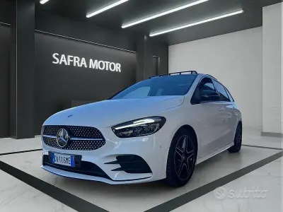 Usata Mercedes B180 AMG Line Premium 136 CV (100 kW) 2023 Bianco Monovolume