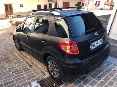 Usata Fiat Sedici 107 CV (78 kW) 2009 Nero SUV