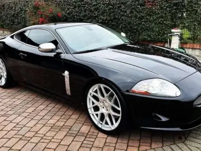 Usata Jaguar XK8 298 CV (219 kW) 2018 Nero Coupé
