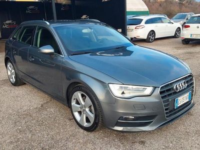 usata Audi A3 Sportback 1.6 TDI Young Edition