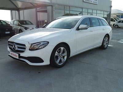 Usata Mercedes E220 194 CV (142 kW) 2017 Bianco Station wagon