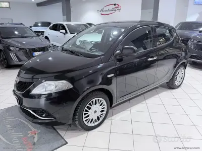 Usata Lancia Ypsilon S 95 CV (69 kW) 2018 Nero Utilitaria