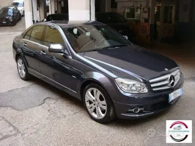 Usata Mercedes 200 Avantgarde 184 CV (135 kW) 2008 Grigio Berlina