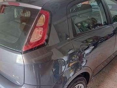 Usata Fiat Grande Punto S 75 CV (55 kW) 2011 Utilitaria