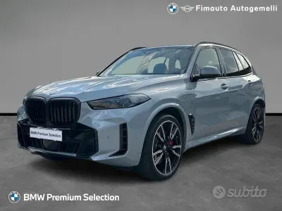 Usata BMW X5 M Sport 313 CV (230 kW) 2023 Grigio / metallizzato SUV