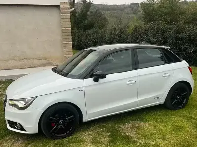 Usata Audi A1 Sportback S-Line 90 CV (66 kW) 2015 Bianco Utilitaria