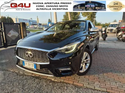 Usata Infiniti Q30 Premium 109 CV (80 kW) 2018 Nero SUV