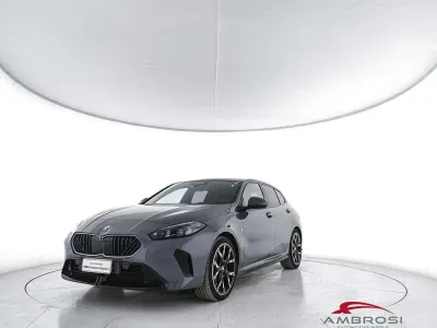 Usata BMW 118 M Sport 150 CV (110 kW) 2025 Grigio Utilitaria
