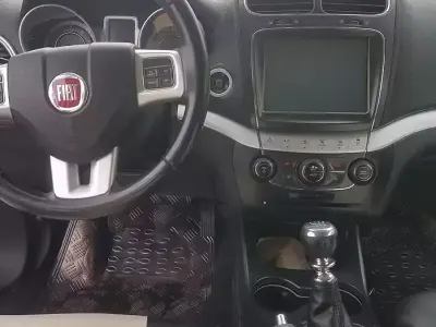 Usata Fiat Freemont 170 CV (125 kW) 2012 Grigio SUV