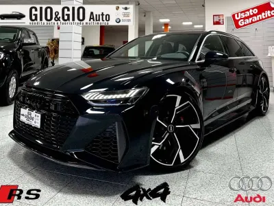 Usata Audi RS6 Ambiente 600 CV (441 kW) 2021 Nero Station wagon