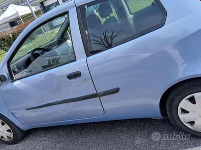 Usata Fiat Punto 2003 Utilitaria