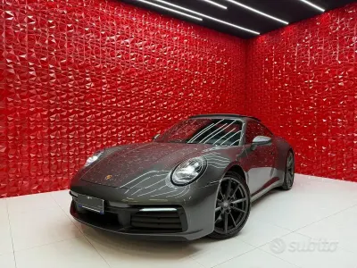 Usata Porsche 911 Carrera 385 CV (283 kW) 2020 Grigio Coupé
